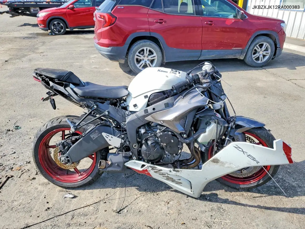 2024 Kawasaki Zx636 K VIN: JKBZXJK12RA000383 Lot: 50147936