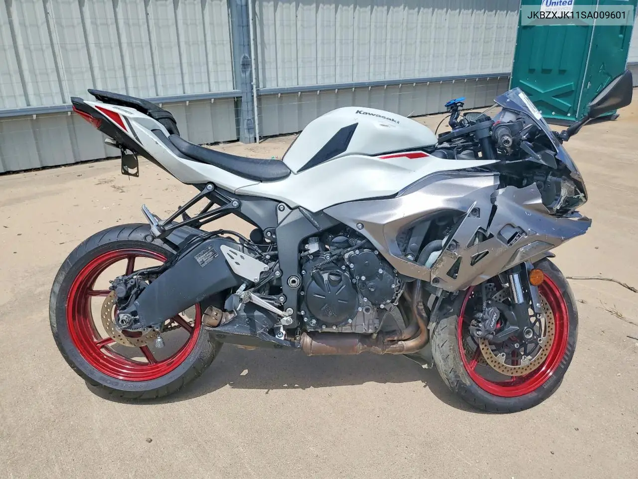 2025 Kawasaki Zx636 K VIN: JKBZXJK11SA009601 Lot: 61146056