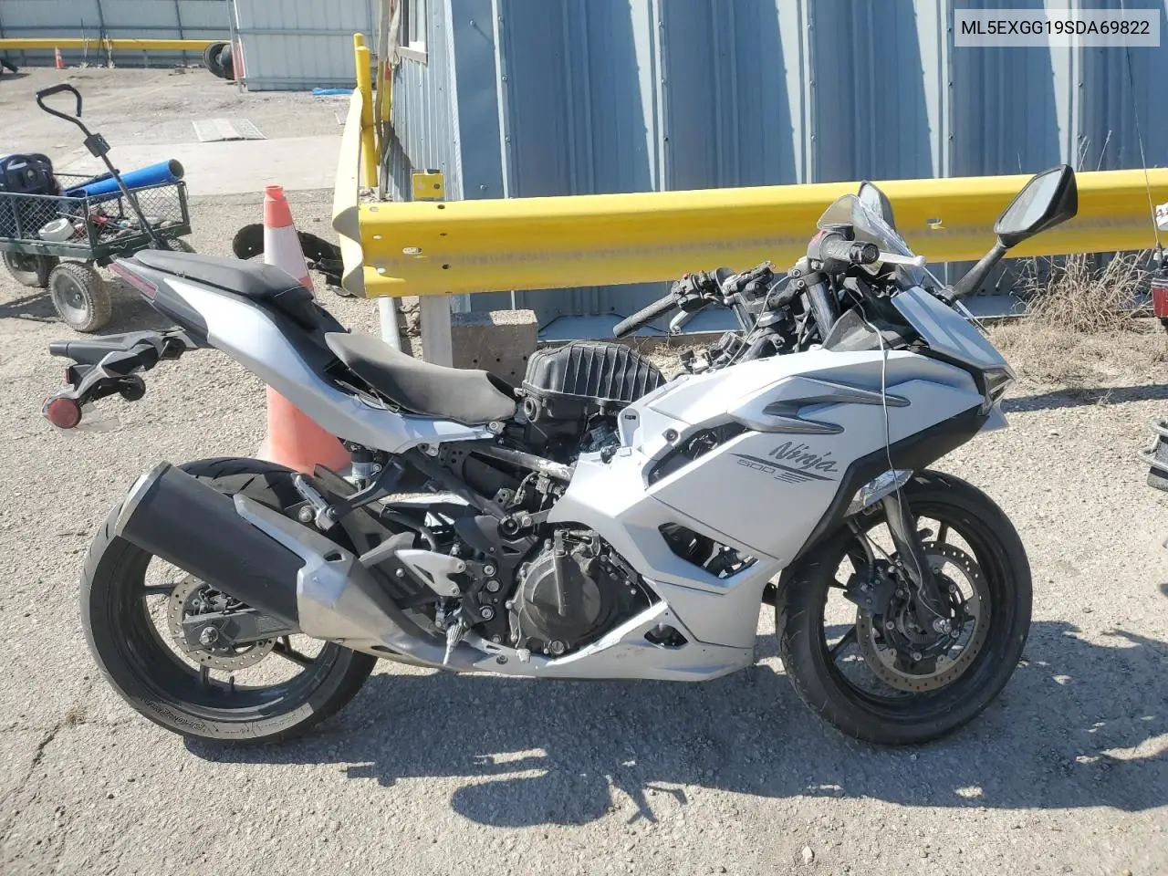ML5EXGG19SDA69822 2025 Kawasaki Ex500