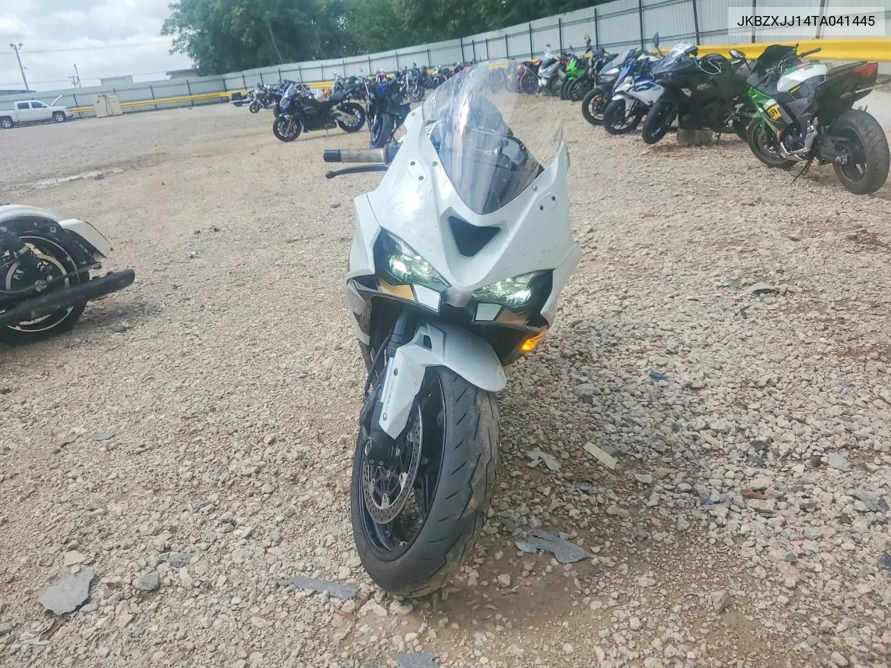 2026 Kawasaki Ninja Zx-6R VIN: JKBZXJJ14TA041445 Lot: 58363796