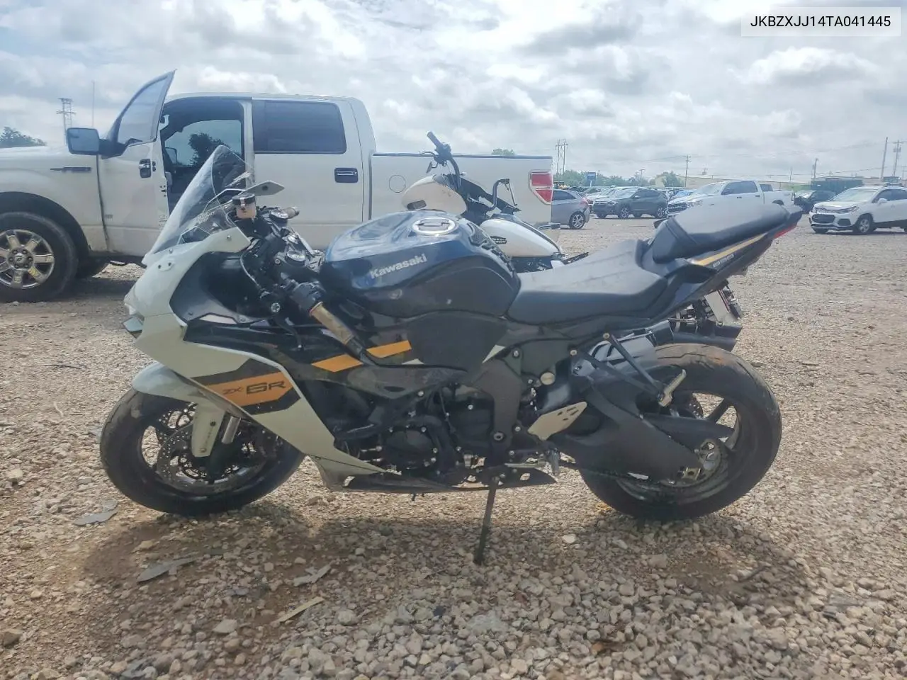 2026 Kawasaki Ninja Zx-6R VIN: JKBZXJJ14TA041445 Lot: 58363796