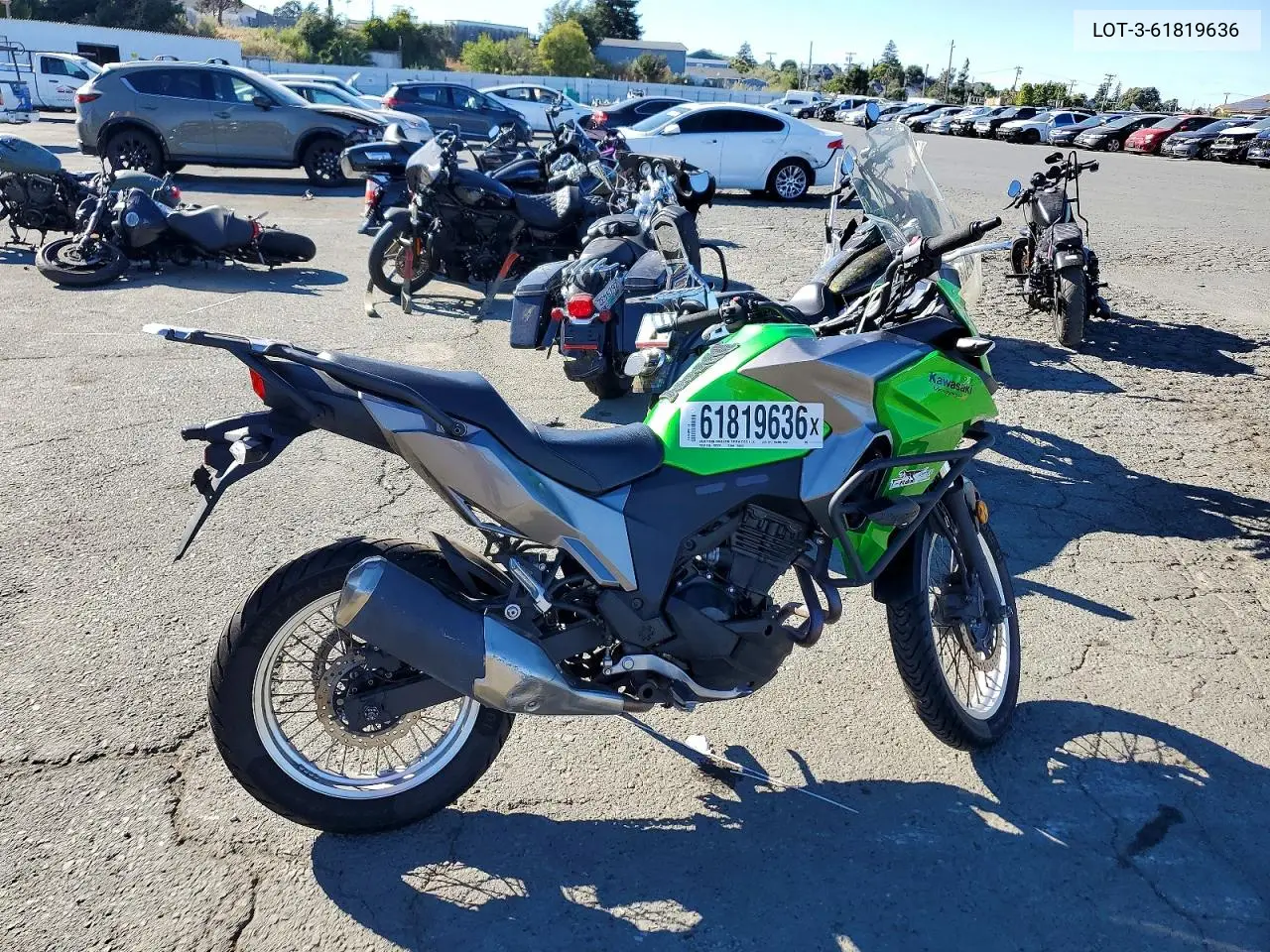 2017 Kawasaki Versys VIN: LOT-3-61819636 Lot: 61819636