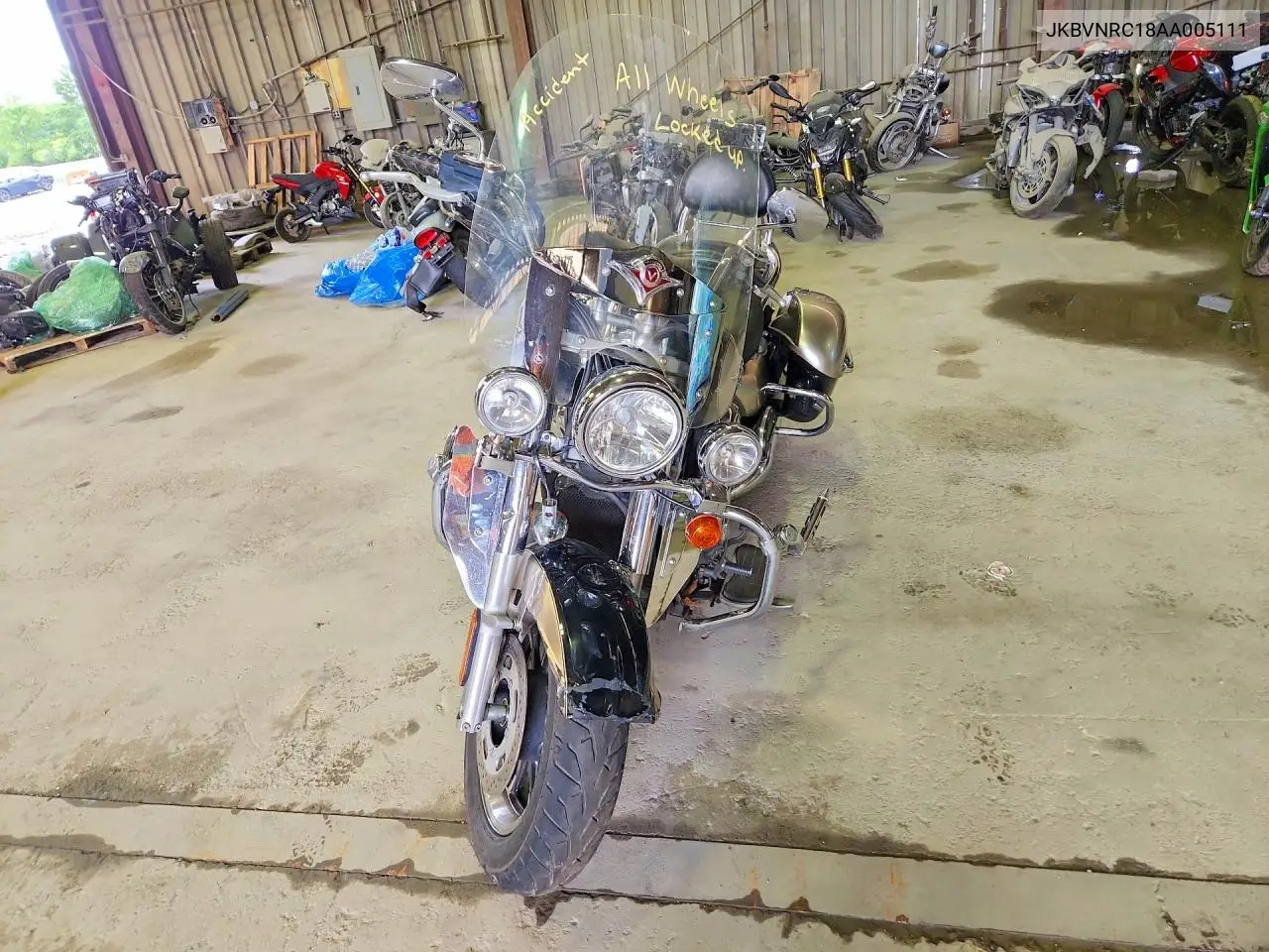 2010 Kawasaki Vn1700 C VIN: JKBVNRC18AA005111 Lot: 59554306