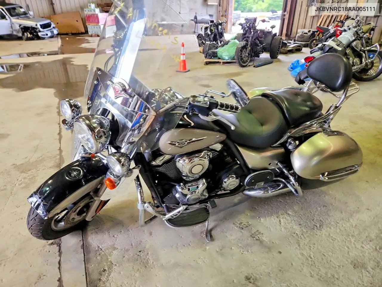 2010 Kawasaki Vn1700 C VIN: JKBVNRC18AA005111 Lot: 59554306
