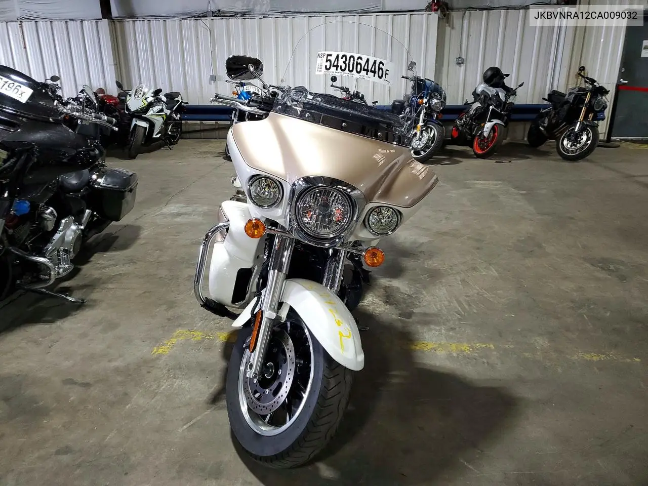 2012 Kawasaki Vn1700 A VIN: JKBVNRA12CA009032 Lot: 54306446