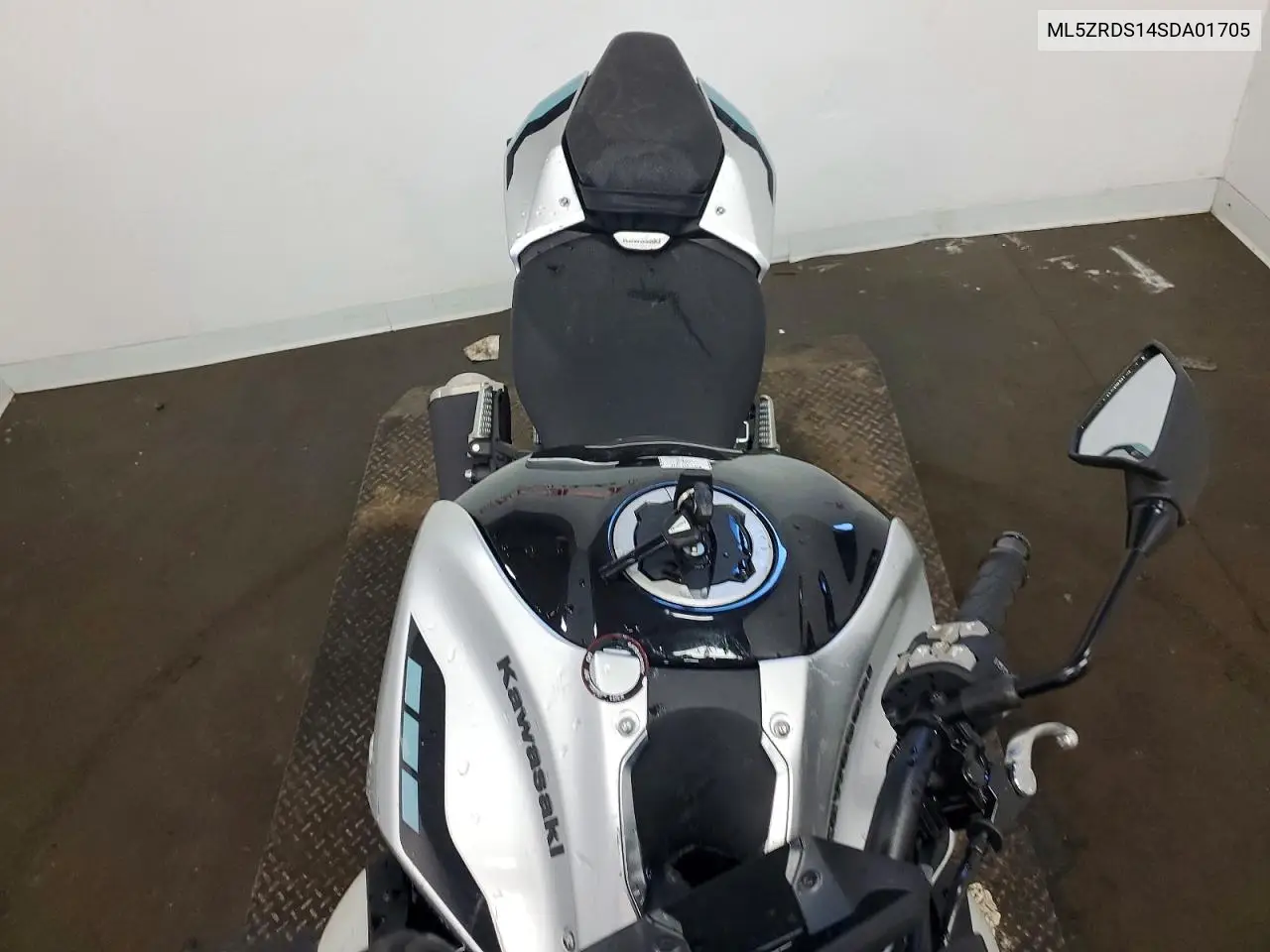 2025 Kawasaki Zr900 S VIN: ML5ZRDS14SDA01705 Lot: 57950186