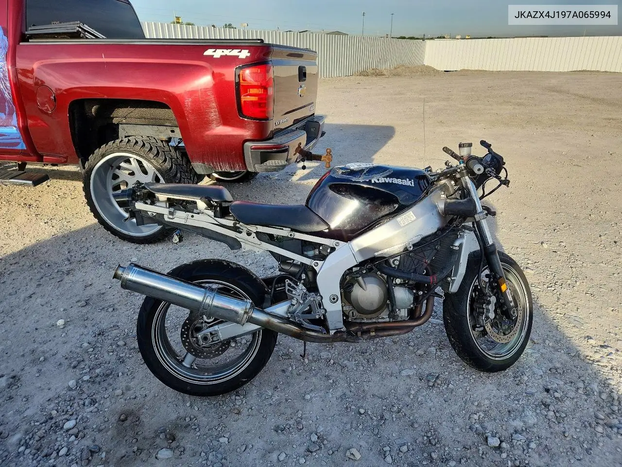 2007 Kawasaki Zx600 J1 VIN: JKAZX4J197A065994 Lot: 55064516