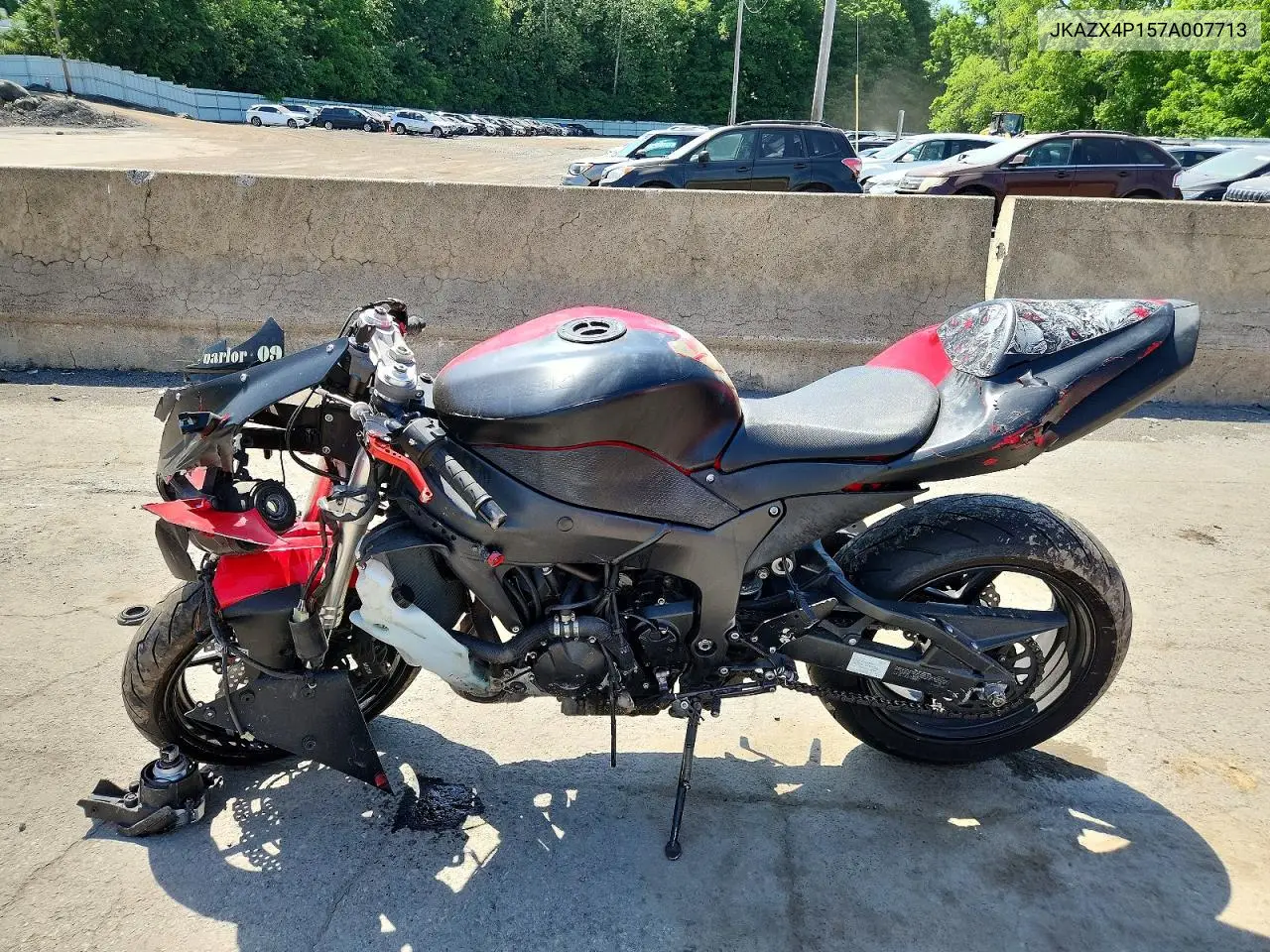 2007 Kawasaki Zx600 P VIN: JKAZX4P157A007713 Lot: 56450166