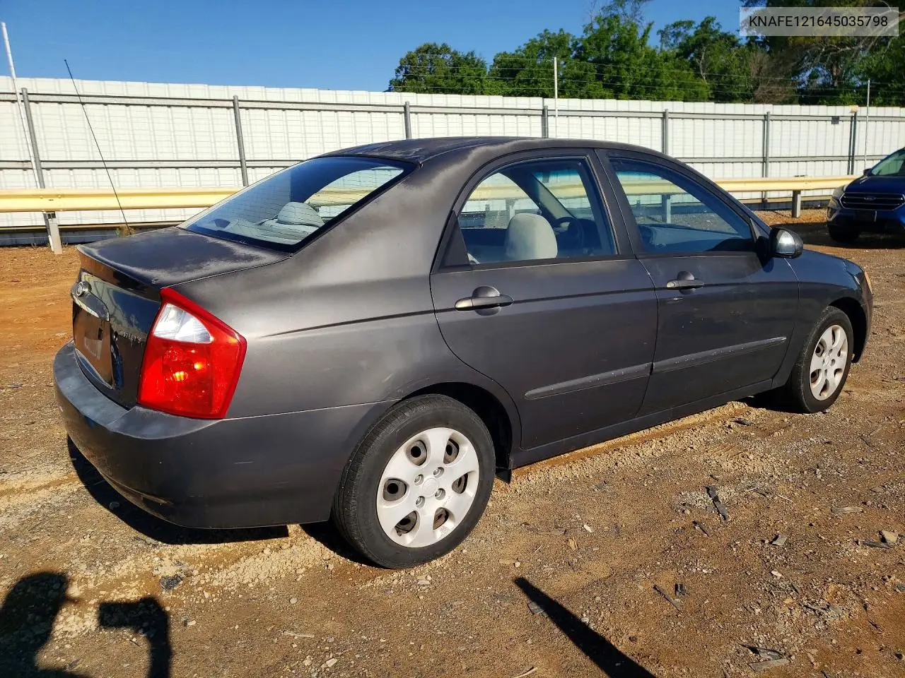 2004 Kia Spectra Lx VIN: KNAFE121645035798 Lot: 52946146
