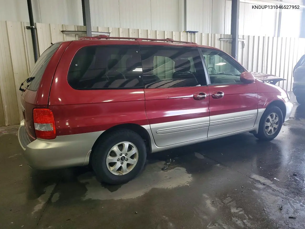2004 Kia Sedona Lx VIN: KNDUP131046527952 Lot: 55758546