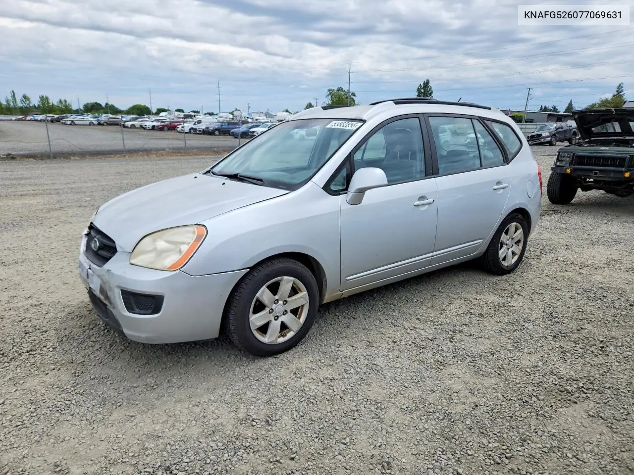 2007 Kia Rondo Lx VIN: KNAFG526077069631 Lot: 53662856