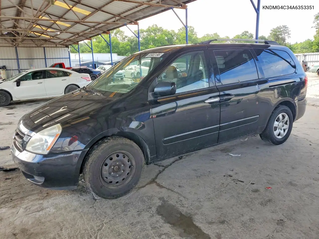 2010 Kia Sedona Lx