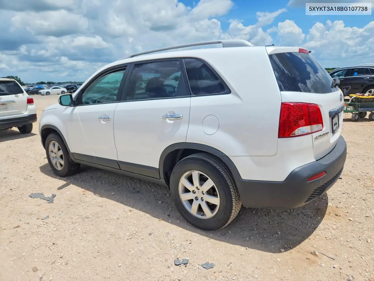 2011 Kia Sorento Lx VIN: 5XYKT3A18BG107738 Lot: 56839566