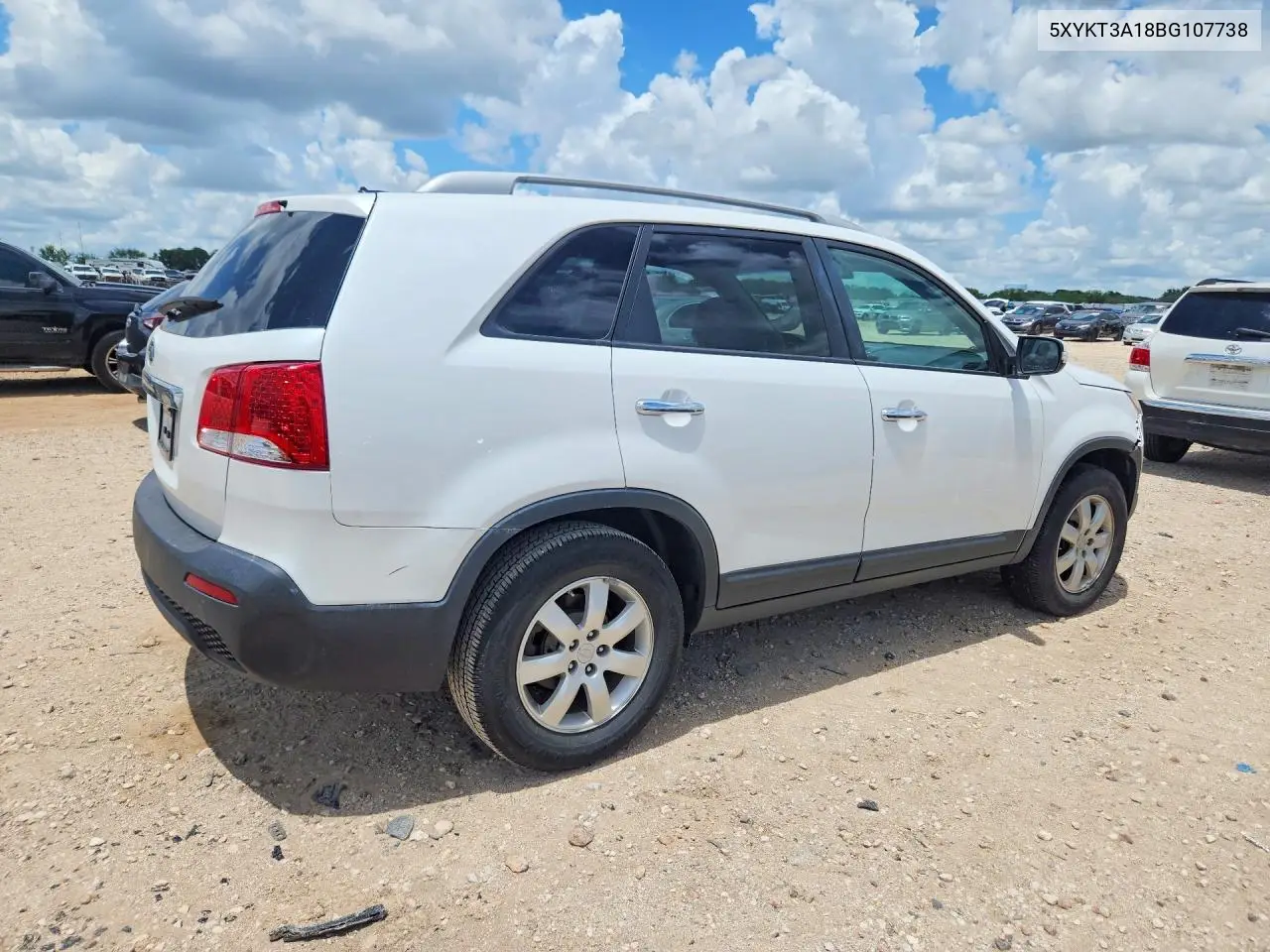 2011 Kia Sorento Lx VIN: 5XYKT3A18BG107738 Lot: 56839566