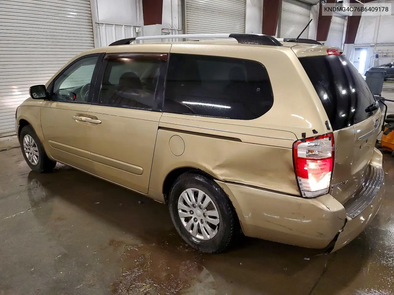 2011 Kia Sedona Lx VIN: KNDMG4C76B6409178 Lot: 59015426