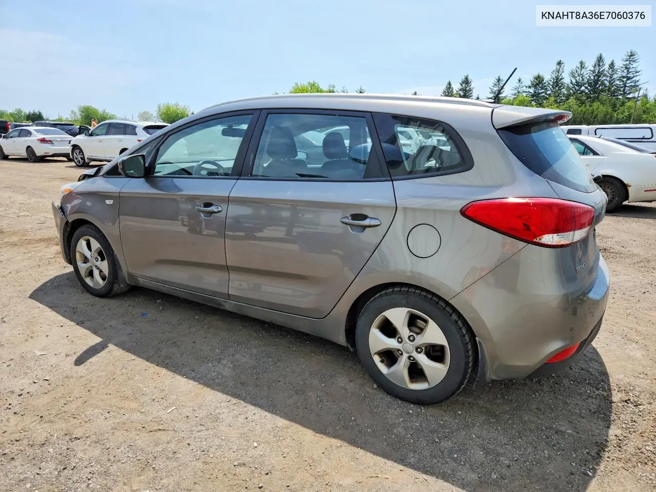 2014 Kia Rondo VIN: KNAHT8A36E7060376 Lot: 56105396