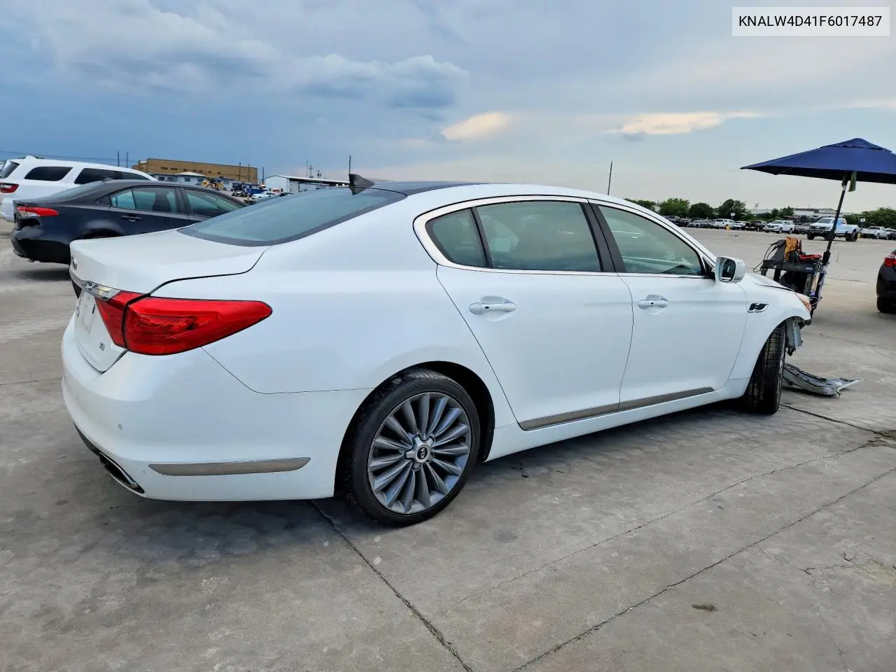 2015 Kia K900 Luxury VIN: KNALW4D41F6017487 Lot: 55416146