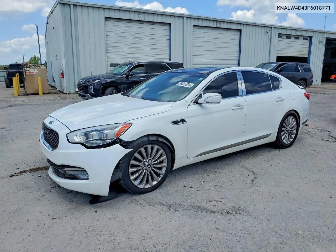2015 Kia K900 Luxury VIN: KNALW4D43F6018771 Lot: 58655026