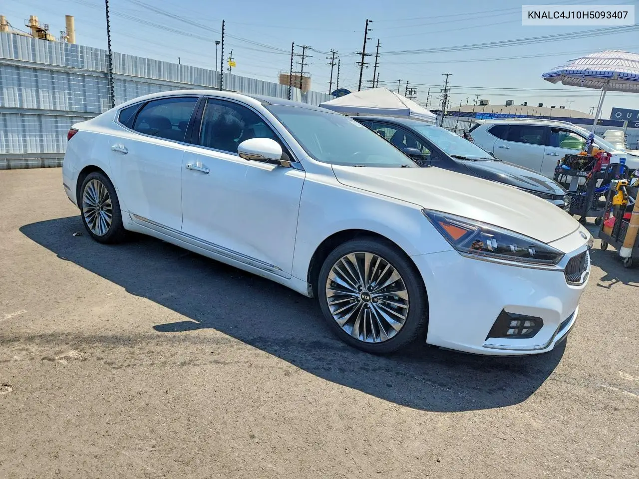 2017 Kia Cadenza Limited VIN: KNALC4J10H5093407 Lot: 53226996
