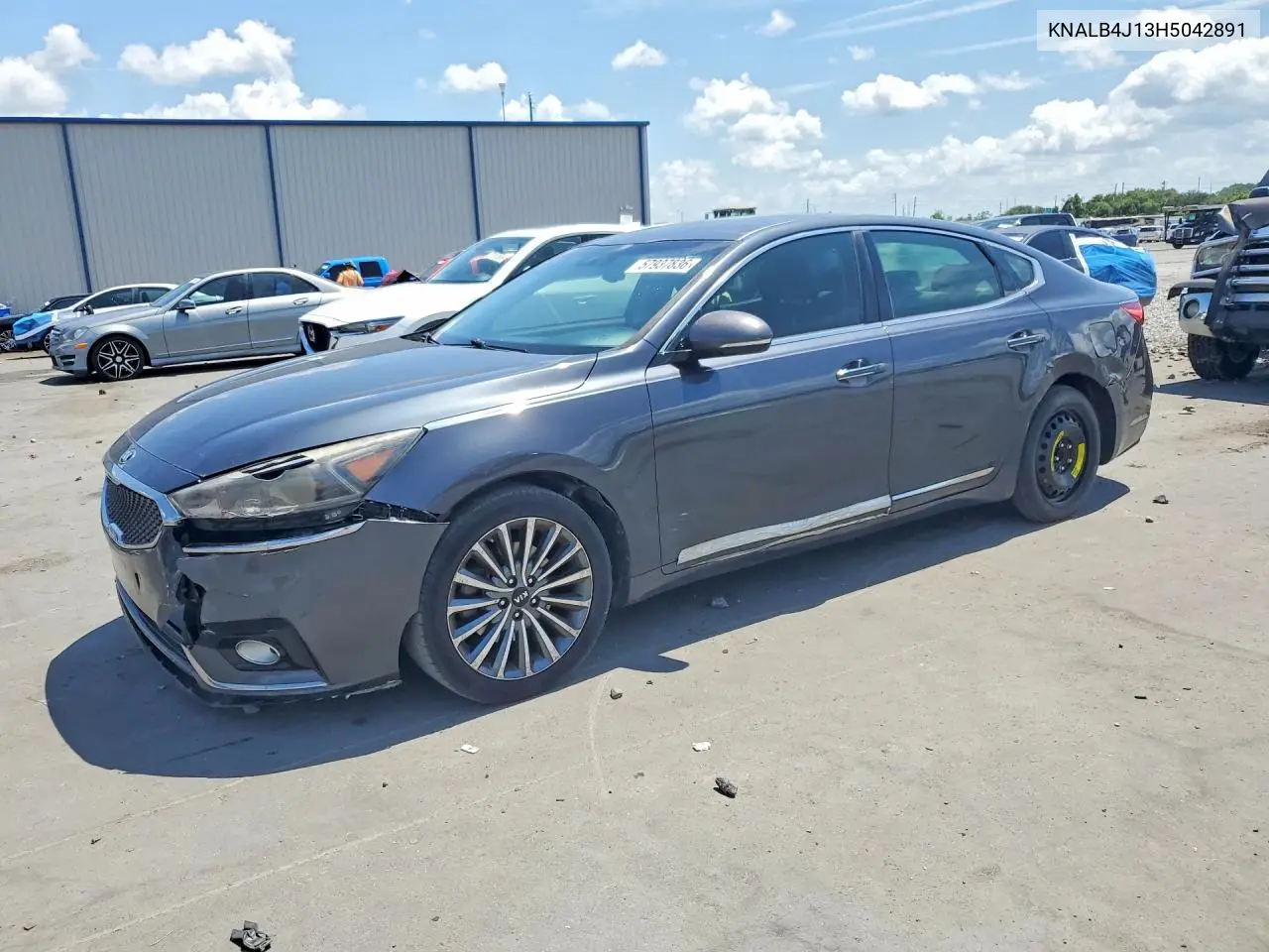 2017 Kia Cadenza Premium VIN: KNALB4J13H5042891 Lot: 57937836