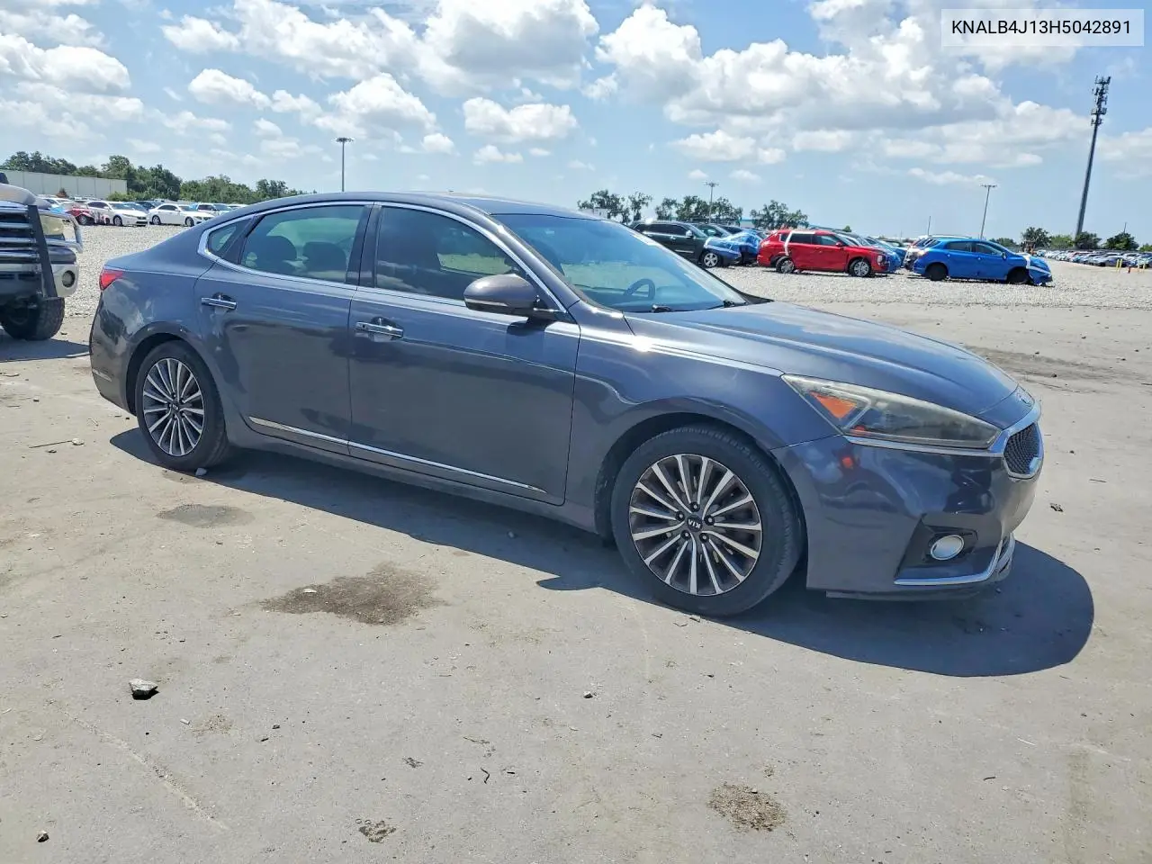 2017 Kia Cadenza Premium VIN: KNALB4J13H5042891 Lot: 57937836