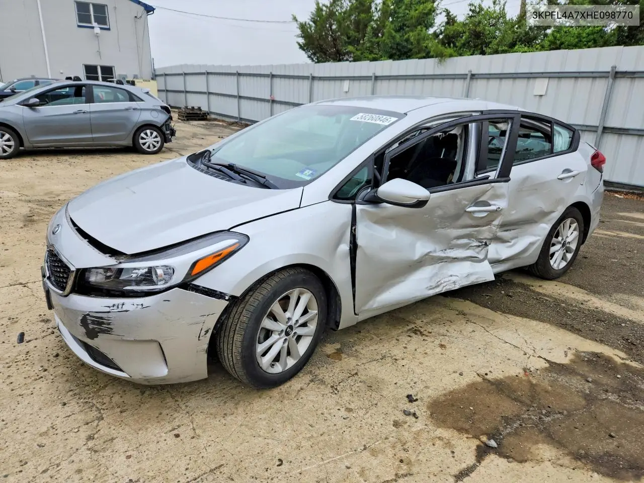 2017 Kia Forte Lx VIN: 3KPFL4A7XHE098770 Lot: 58260846