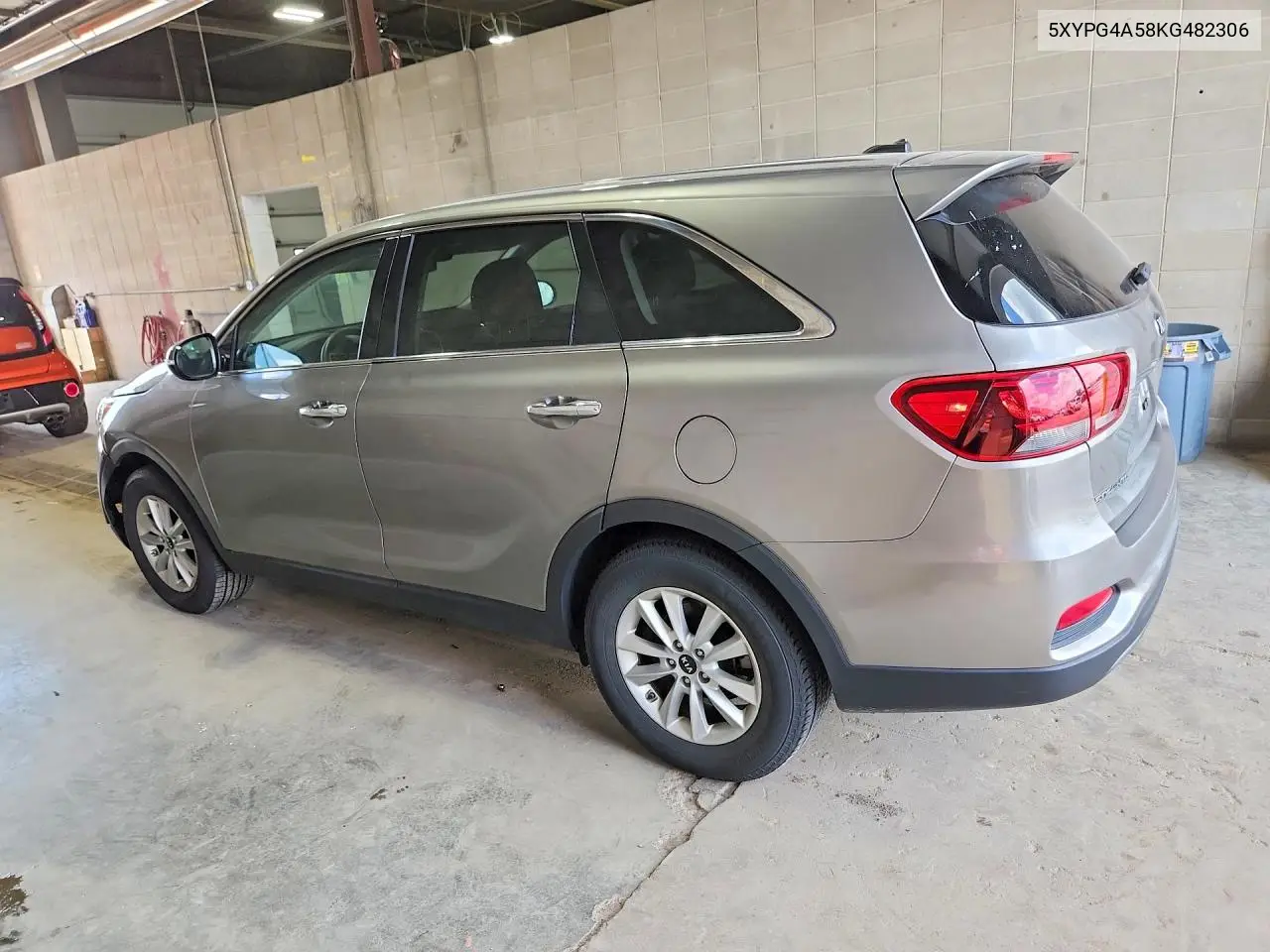 2019 Kia Sorento Lx V6 VIN: 5XYPG4A58KG482306 Lot: 60331446