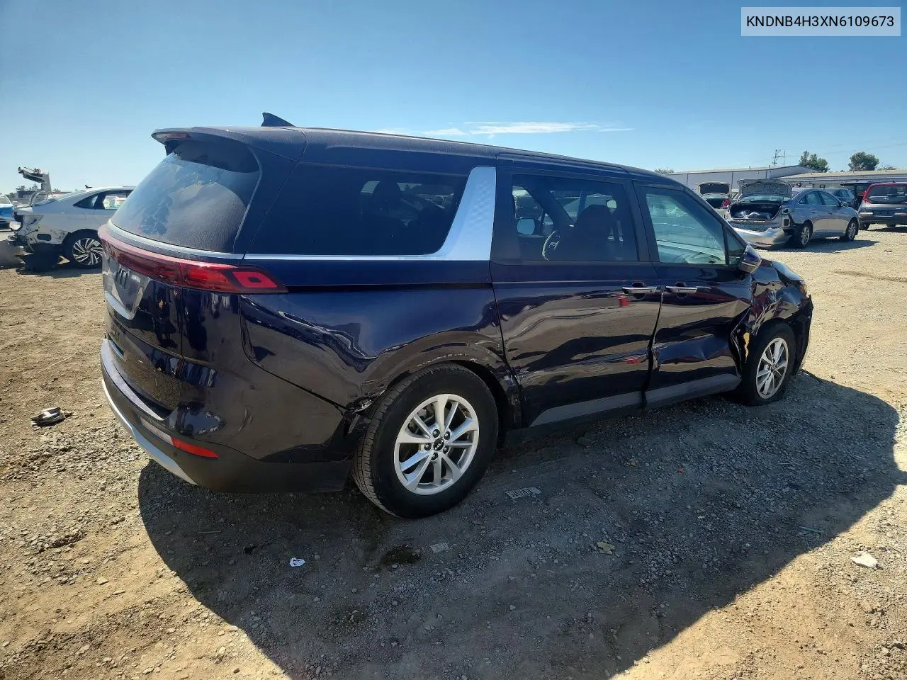 2022 Kia Carnival Lx VIN: KNDNB4H3XN6109673 Lot: 55452076