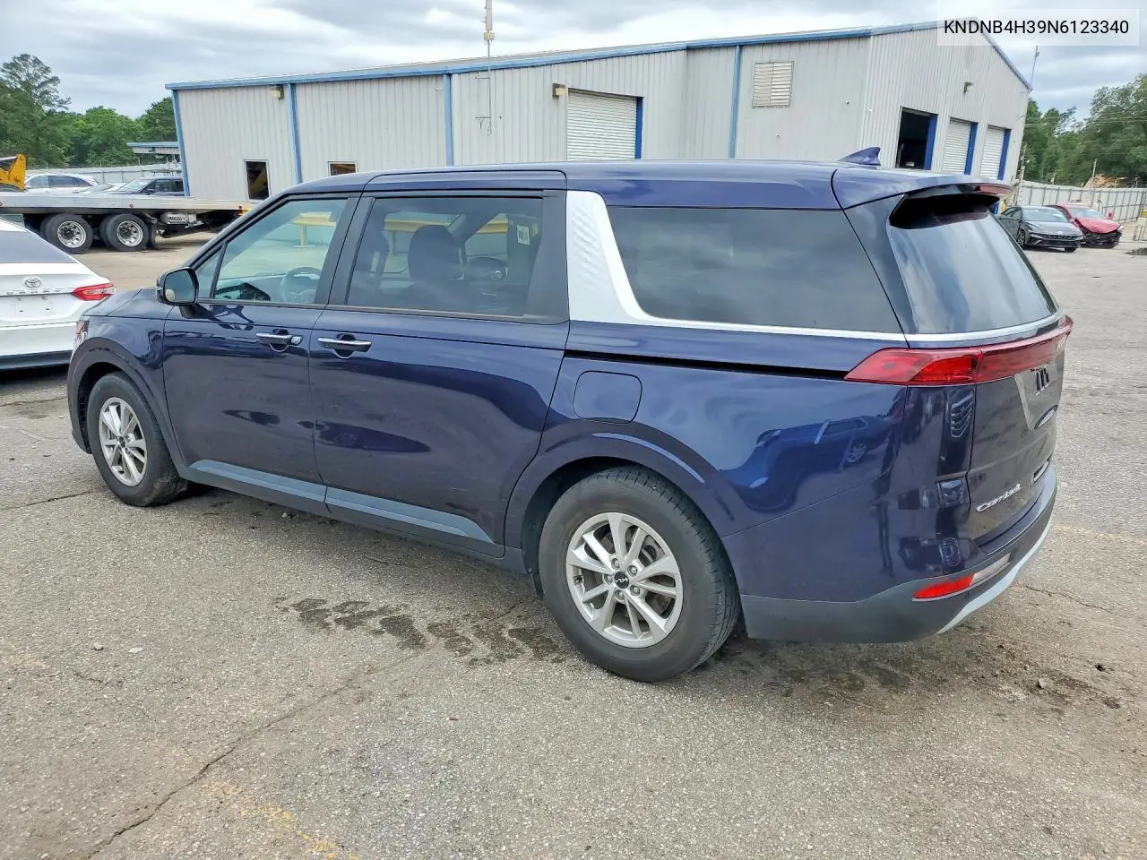2022 Kia Carnival Lx VIN: KNDNB4H39N6123340 Lot: 55713686