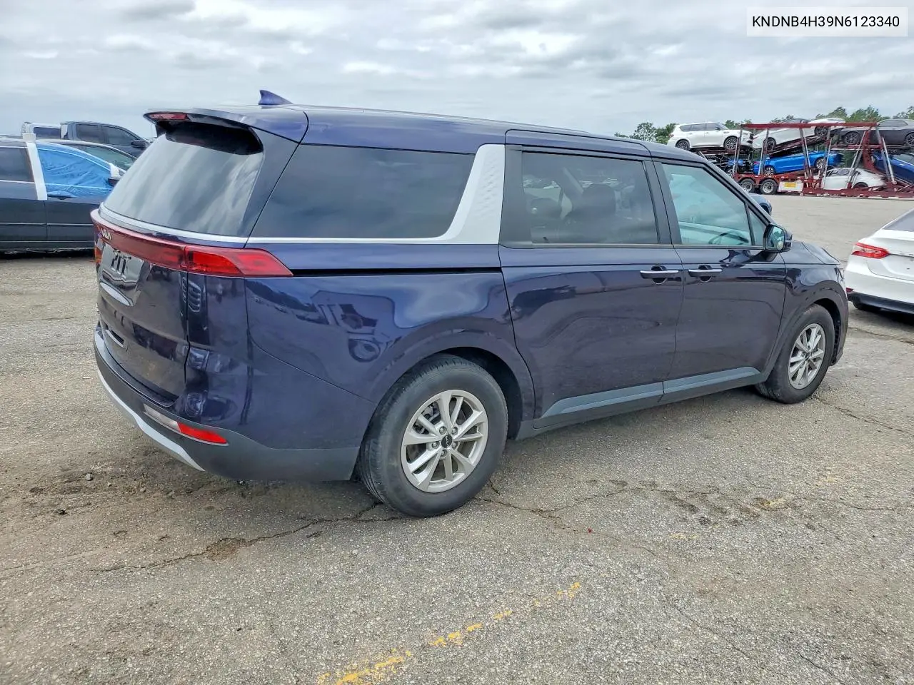 2022 Kia Carnival Lx VIN: KNDNB4H39N6123340 Lot: 55713686