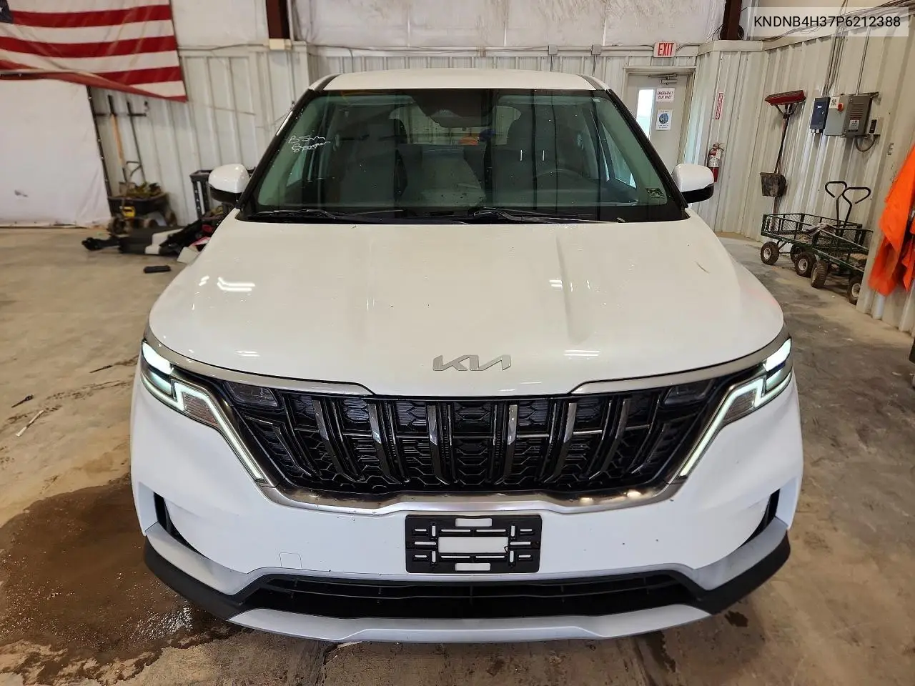 2023 Kia Carnival Lx VIN: KNDNB4H37P6212388 Lot: 57145846