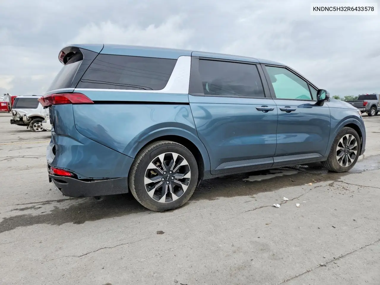 2024 Kia Carnival Ex VIN: KNDNC5H32R6433578 Lot: 56571516
