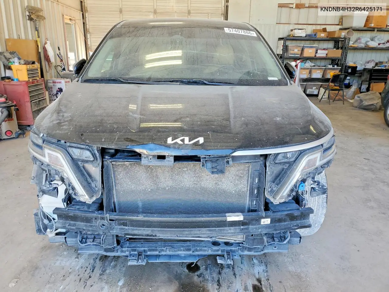 2024 Kia Carnival Lx VIN: KNDNB4H32R6425171 Lot: 57407886