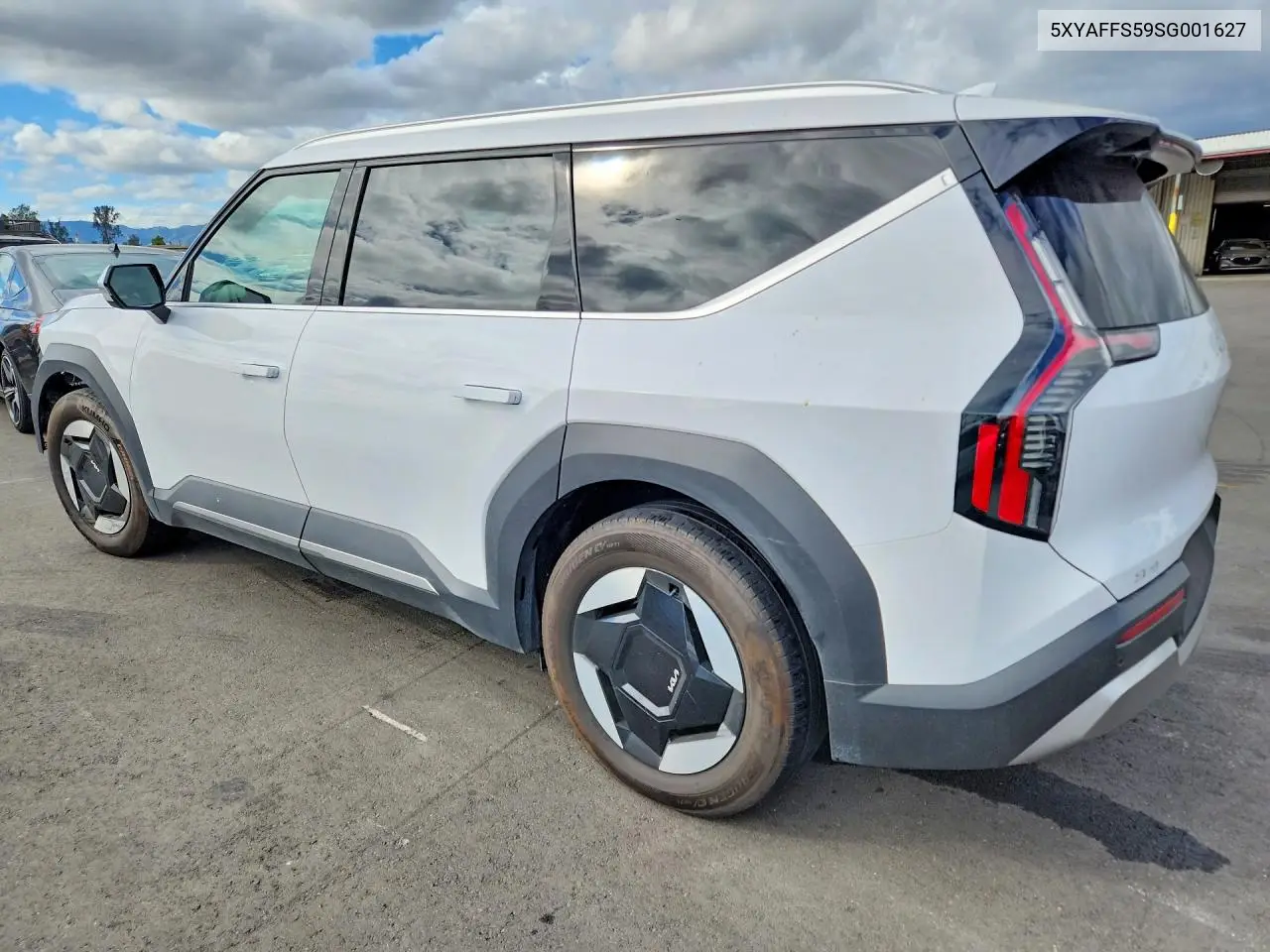2025 Kia Ev9 Wind VIN: 5XYAFFS59SG001627 Lot: 52267986