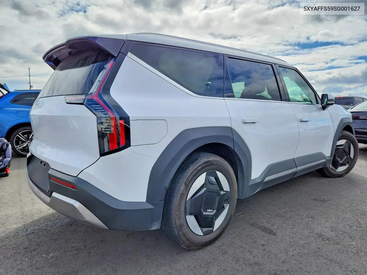 2025 Kia Ev9 Wind VIN: 5XYAFFS59SG001627 Lot: 52267986