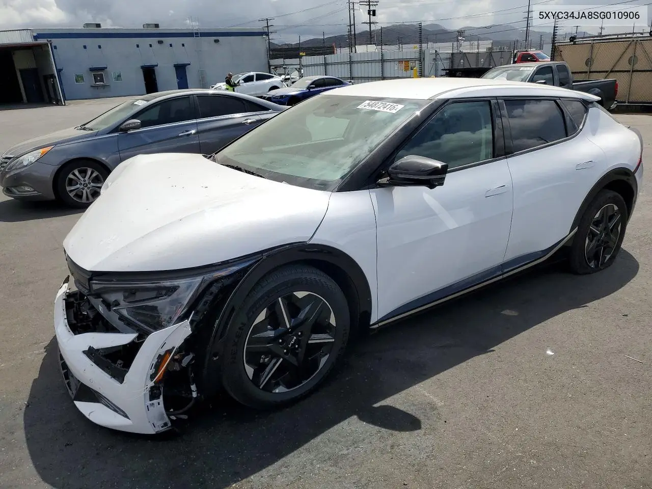 2025 Kia Ev6 Wind VIN: 5XYC34JA8SG010906 Lot: 54872416