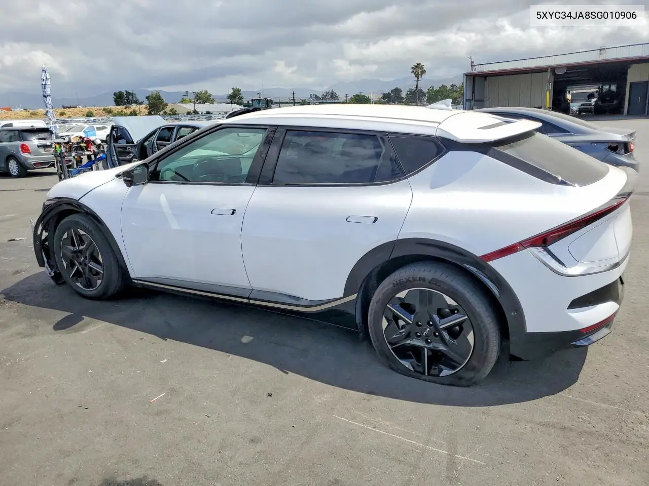 2025 Kia Ev6 Wind VIN: 5XYC34JA8SG010906 Lot: 54872416