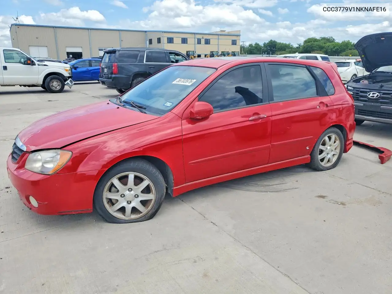 2025 Kia Spectra5 VIN: KNAFE161765322693 Lot: 56703976