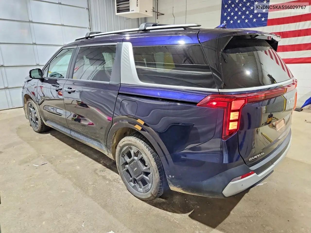 2025 Kia Carnival Ex VIN: KNDNC5KA5S6029767 Lot: 58280186