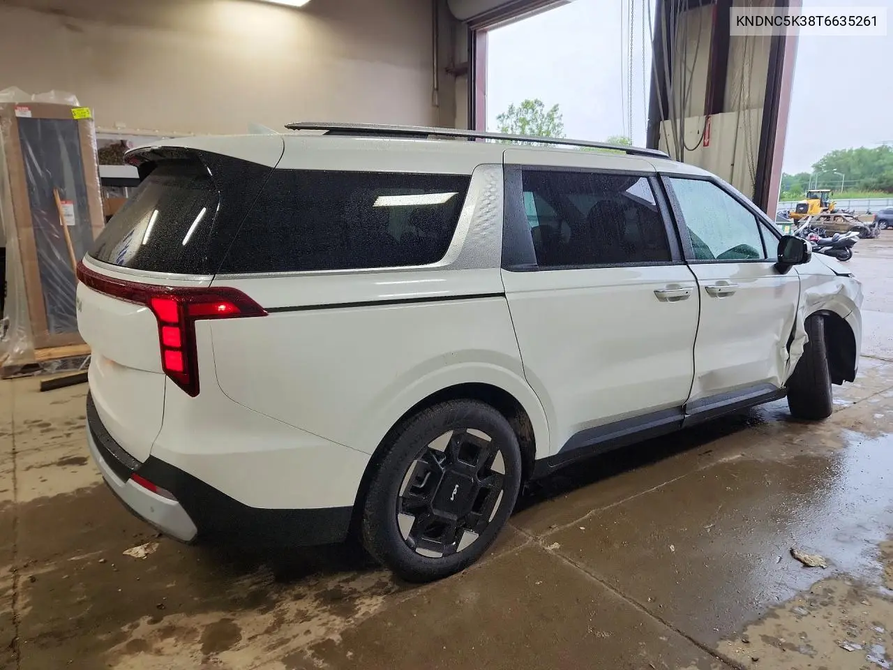 2026 Kia Carnival Ex VIN: KNDNC5K38T6635261 Lot: 58088186