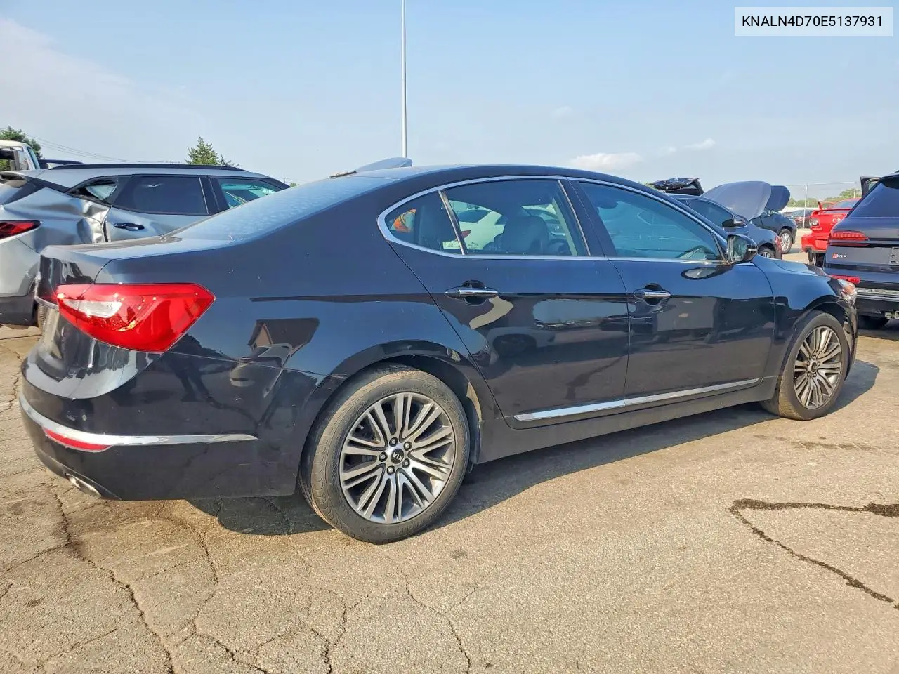 2014 Kia Cadenza Premium VIN: KNALN4D70E5137931 Lot: 60270606