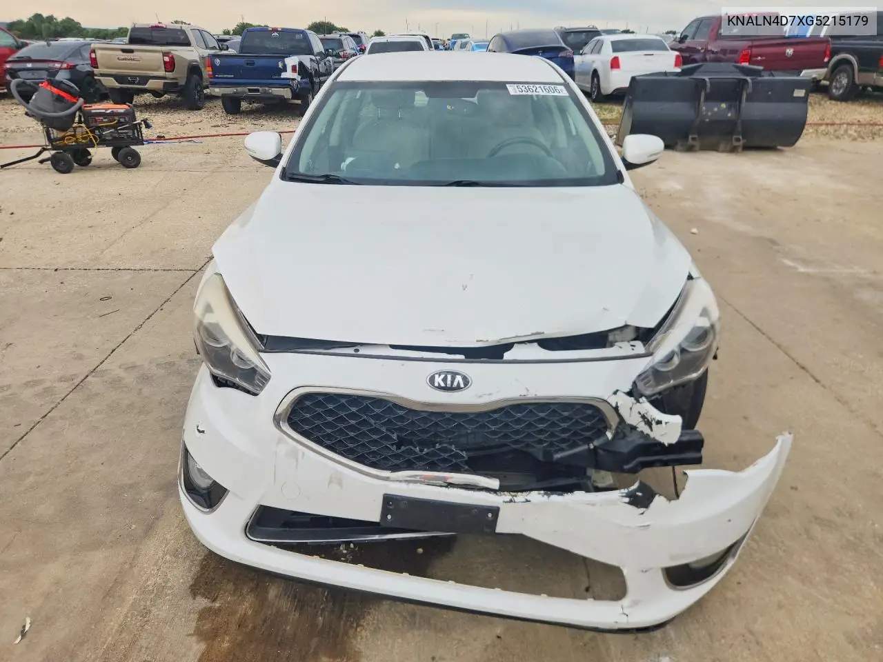 2016 Kia Cadenza Luxury VIN: KNALN4D7XG5215179 Lot: 53621606