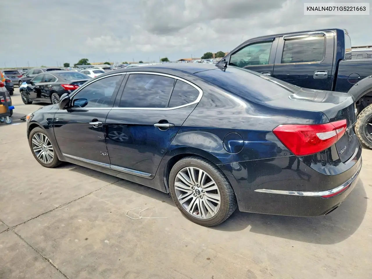 2016 Kia Cadenza Luxury VIN: KNALN4D71G5221663 Lot: 61576076
