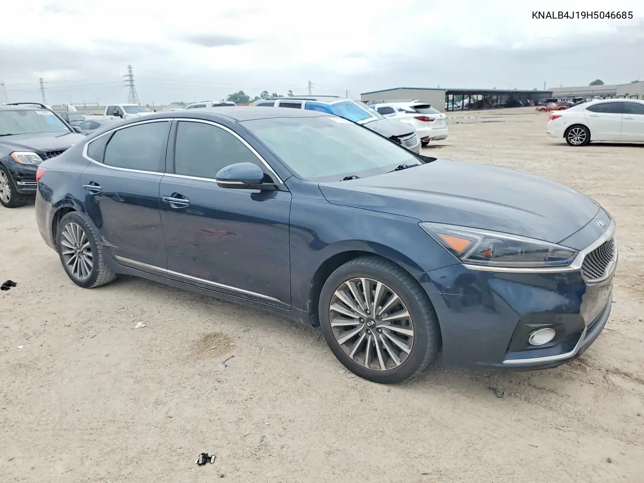 2017 Kia Cadenza Premium VIN: KNALB4J19H5046685 Lot: 51308216