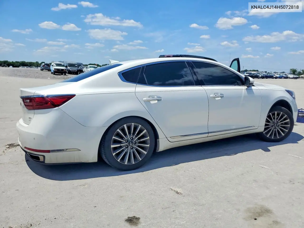 2017 Kia Cadenza Premium VIN: KNALC4J14H5072818 Lot: 55174816