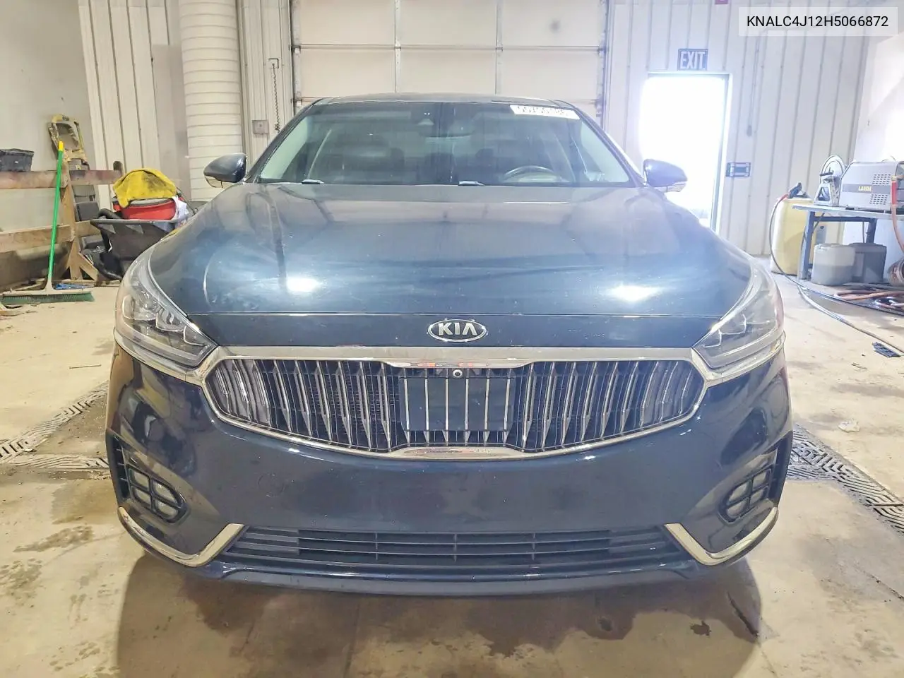 2017 Kia Cadenza Limited VIN: KNALC4J12H5066872 Lot: 55750186