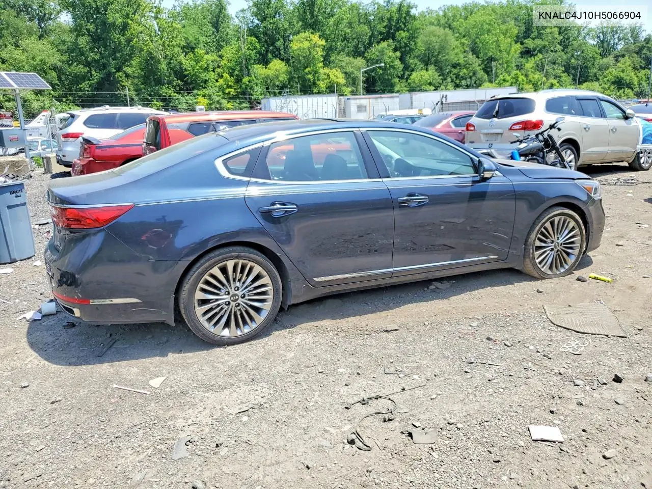 2017 Kia Cadenza Limited VIN: KNALC4J10H5066904 Lot: 59093106