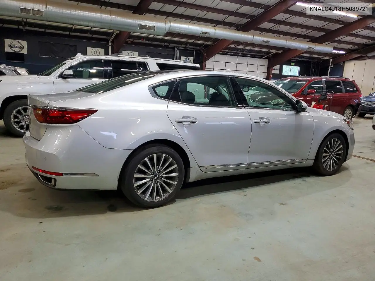2017 Kia Cadenza Premium VIN: KNALC4J18H5089721 Lot: 59841556