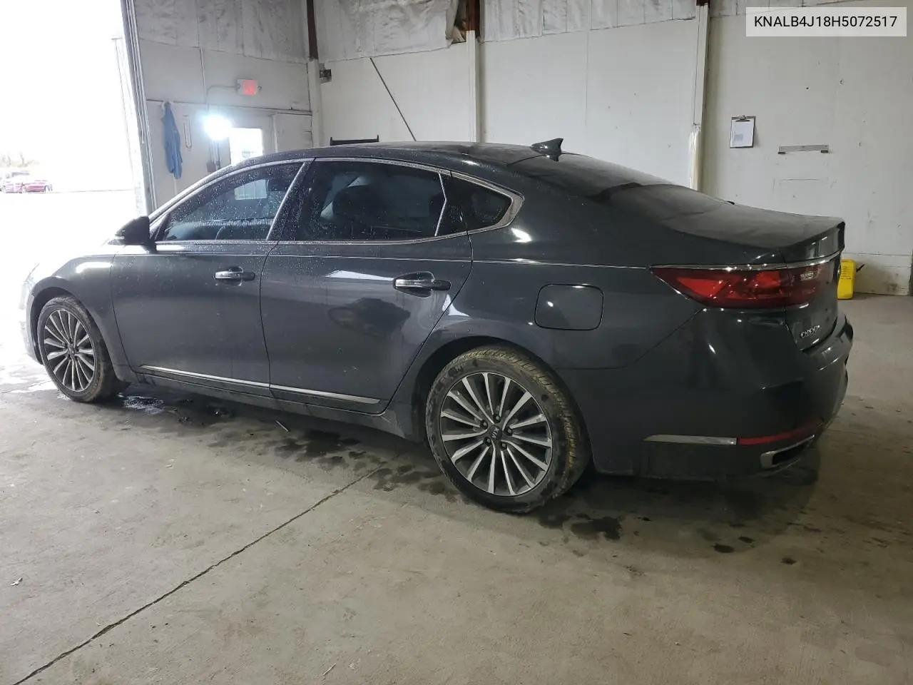 2017 Kia Cadenza Premium VIN: KNALB4J18H5072517 Lot: 91978615