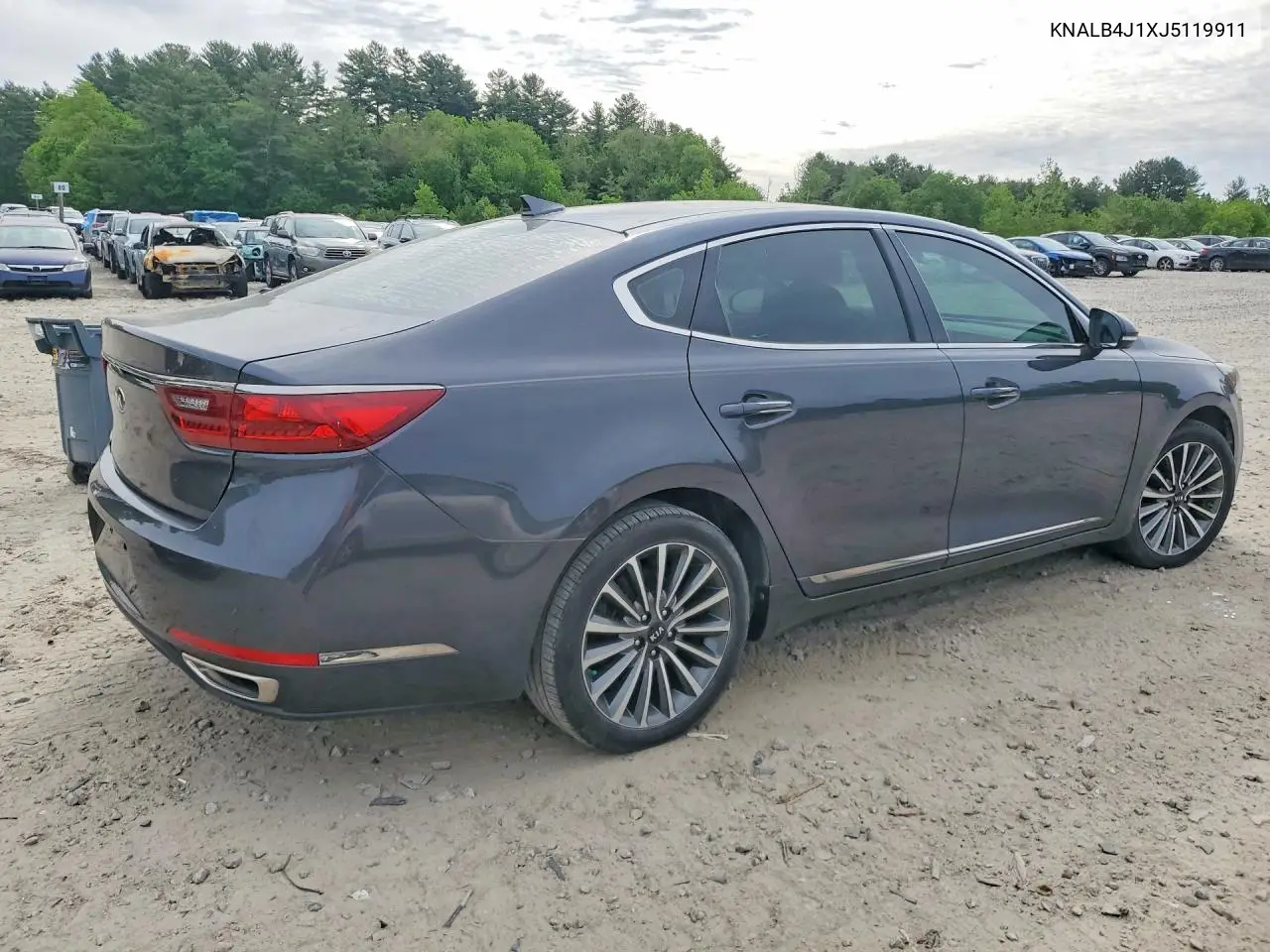2018 Kia Cadenza Premium VIN: KNALB4J1XJ5119911 Lot: 54842786